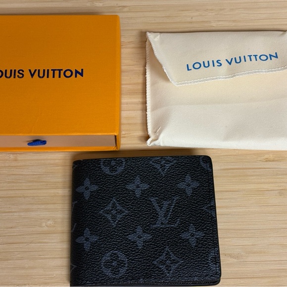 LV style designer men’s wallet - Picture 1 of 6